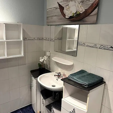 Large For 3-11 Guests In The Halle Leipzig Area